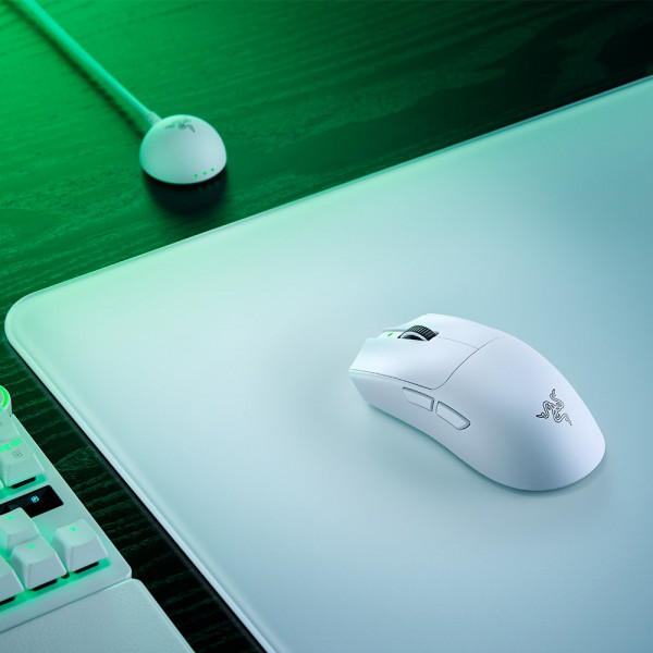 Razer Viper V4 PRO White